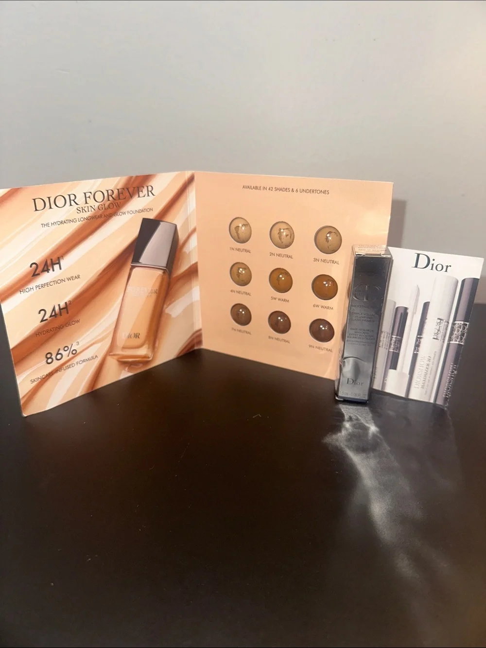 Dior Forever Skin Glow Foundation Sample Kit - Beige & Tan Shades & Dior Show